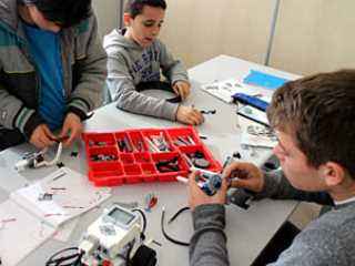 talleres, tecnologia, robotica, videojuegos, cursos, ninos, ninas, campamentos, camp tecnologico, mondragon, arrasate