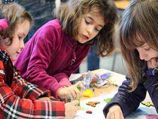 semana de la ciencia y la tecnologia con niñas